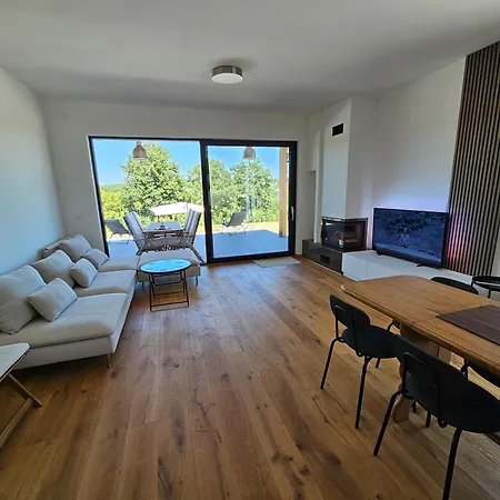 K42 Pool House Villa *