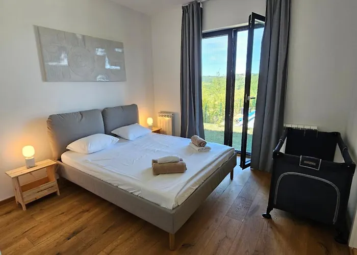 K42 Pool House Villa