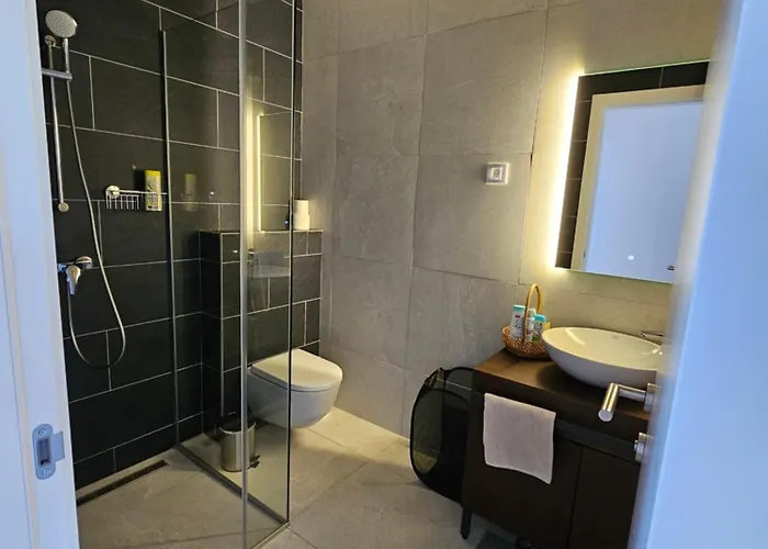 K42 Pool House Villa *